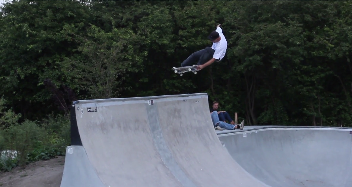 Haunting Skateboards #003