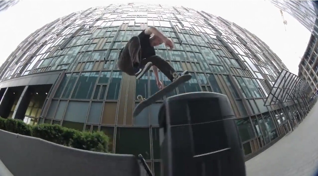 Vague Mag Sirus F Gahan London Void