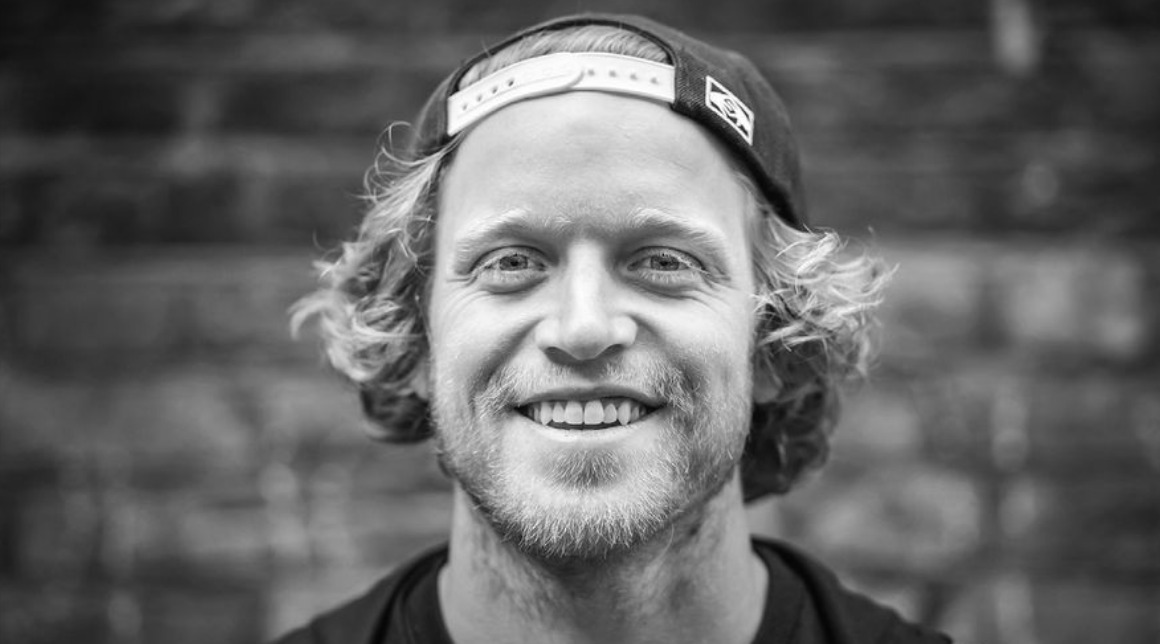 Canadian podcast The Bunt is back with Wes Kremer The Bunt Live podcast Wes Kremer